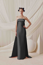STRAPLESS GOWN