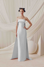 STRAPLESS GOWN