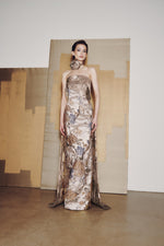 STRAPLESS GOWN